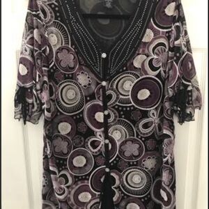 Size 2X Women’s Dressy Tunic Top in Purple and Black Sheer Sleeves